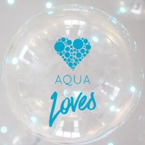 Aqua Loves